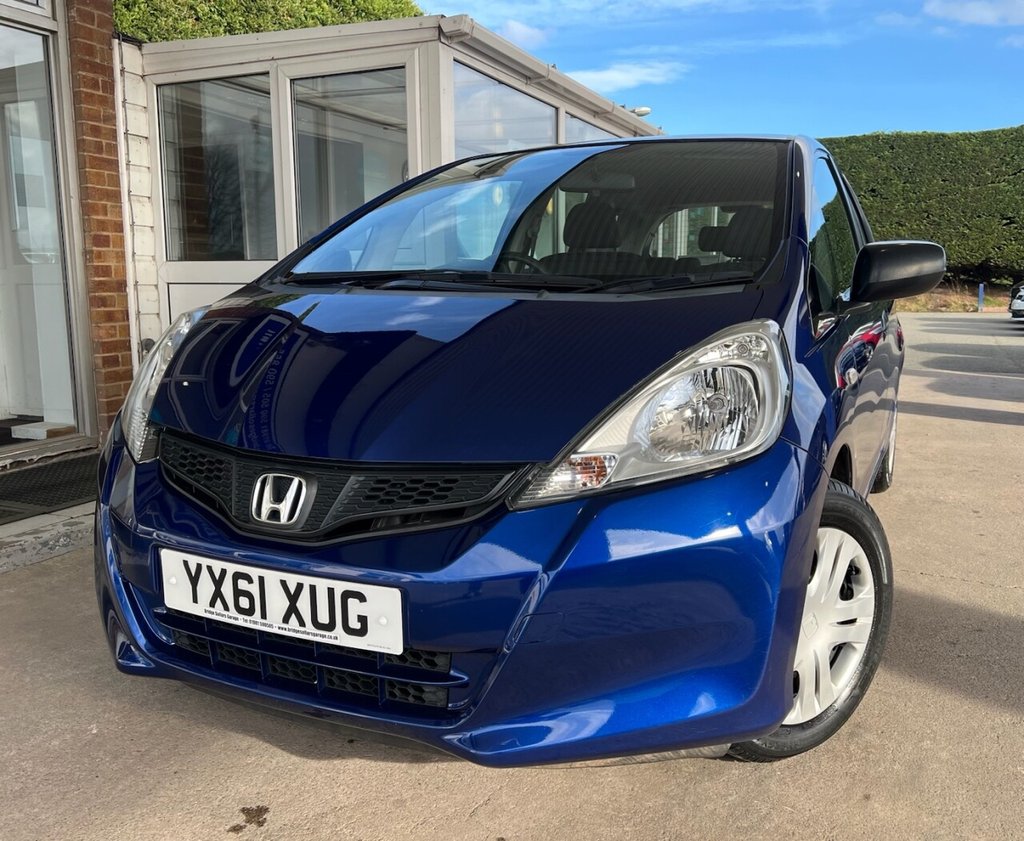 Used Honda Jazz 2011 for sale - 77720331: Photo 1
