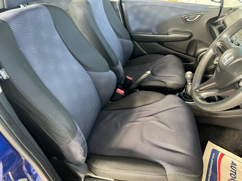 Used Honda Jazz 2011 for sale - 77720331: Photo 13