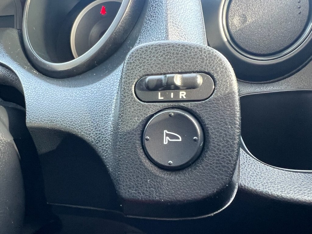 Used Honda Jazz 2011 for sale - 77720331: Photo 17