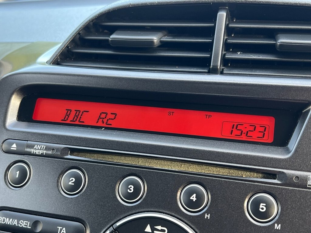 Used Honda Jazz 2011 for sale - 77720331: Photo 28