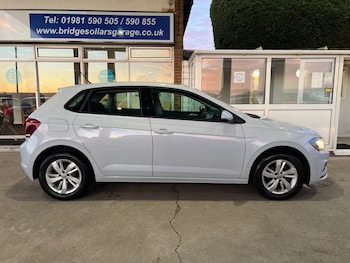 Used Volkswagen Polo 2018 for sale - 76923555: Photo