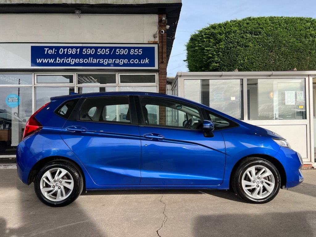 Used Honda Jazz 2016 for sale - 76558450: Photo 13