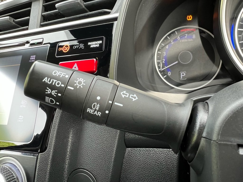 Used Honda Jazz 2016 for sale - 76558450: Photo 30