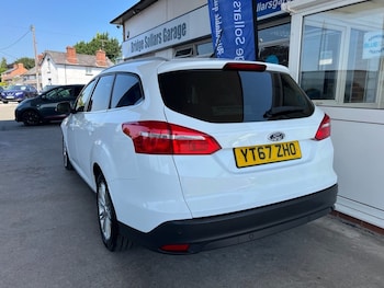 Used Ford Focus 2017 for sale - 79103271: Photo
