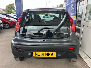Used Peugeot 107 2014 for sale - 79574685: Photo
