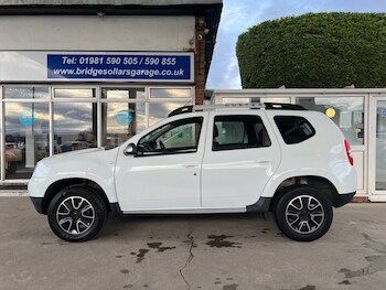 Used Dacia Duster 2017 for sale - 77249927: Photo