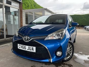Used Toyota Yaris 2016 for sale - 79738566: Photo