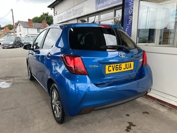 Used Toyota Yaris 2016 for sale - 79738566: Photo