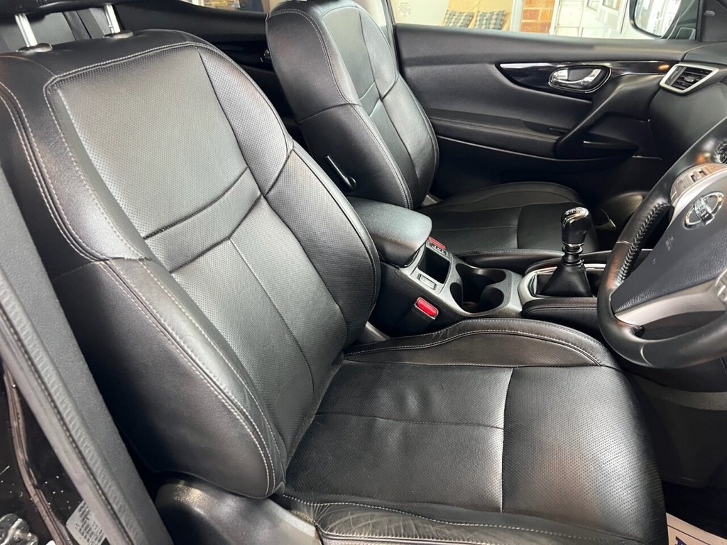 Used Nissan Qashqai 2015 for sale - 77236475: Photo 14
