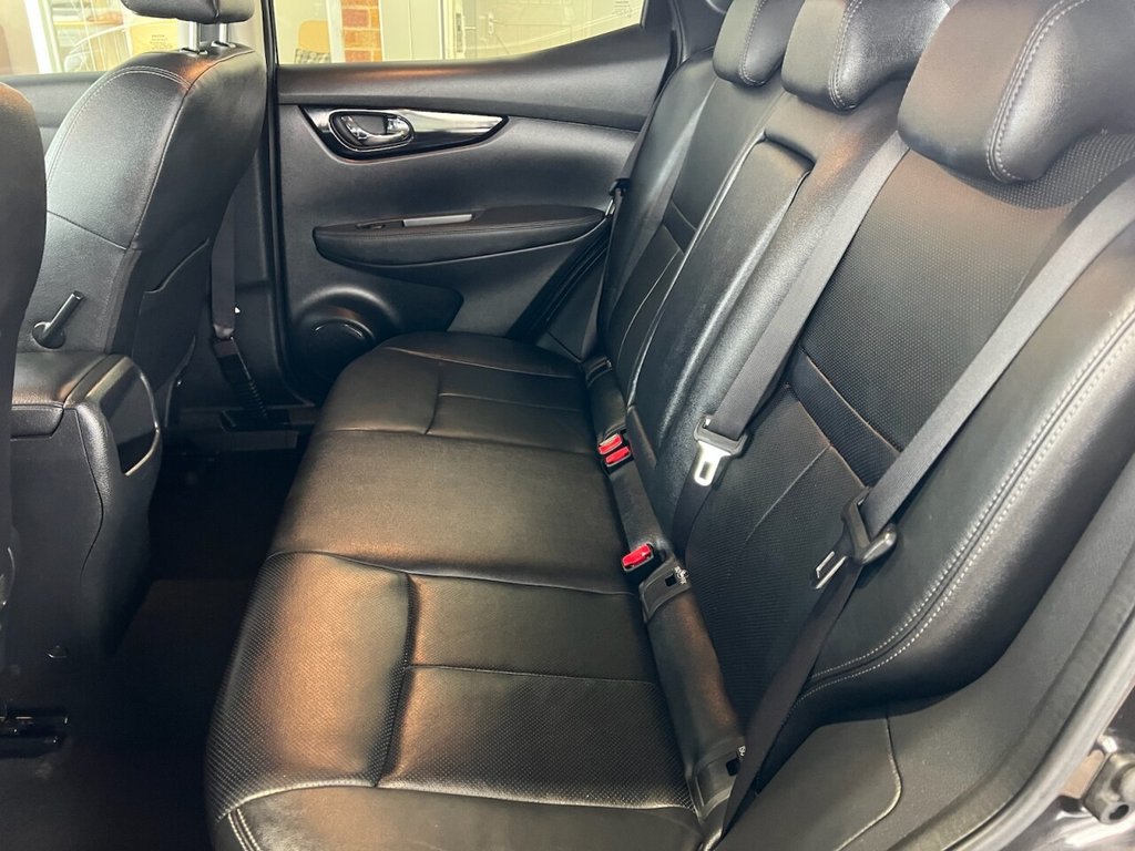 Used Nissan Qashqai 2015 for sale - 77236475: Photo 9