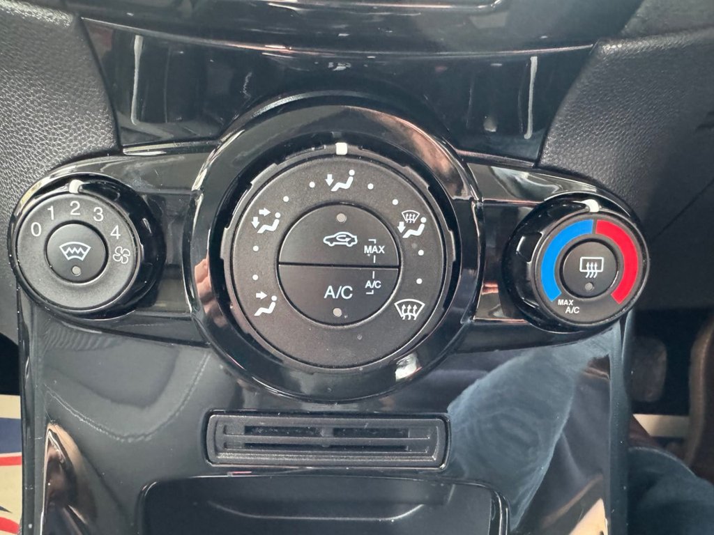 Used Ford Fiesta 2017 for sale - 78029925: Photo 29