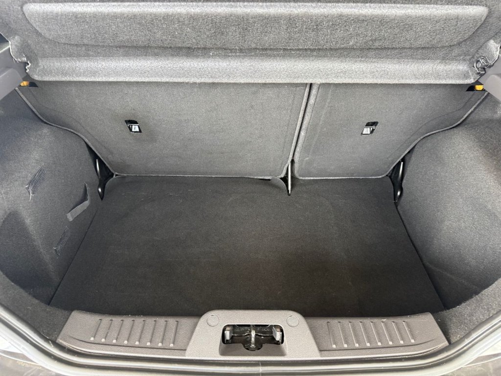 Used Ford Fiesta 2017 for sale - 78029925: Photo 39