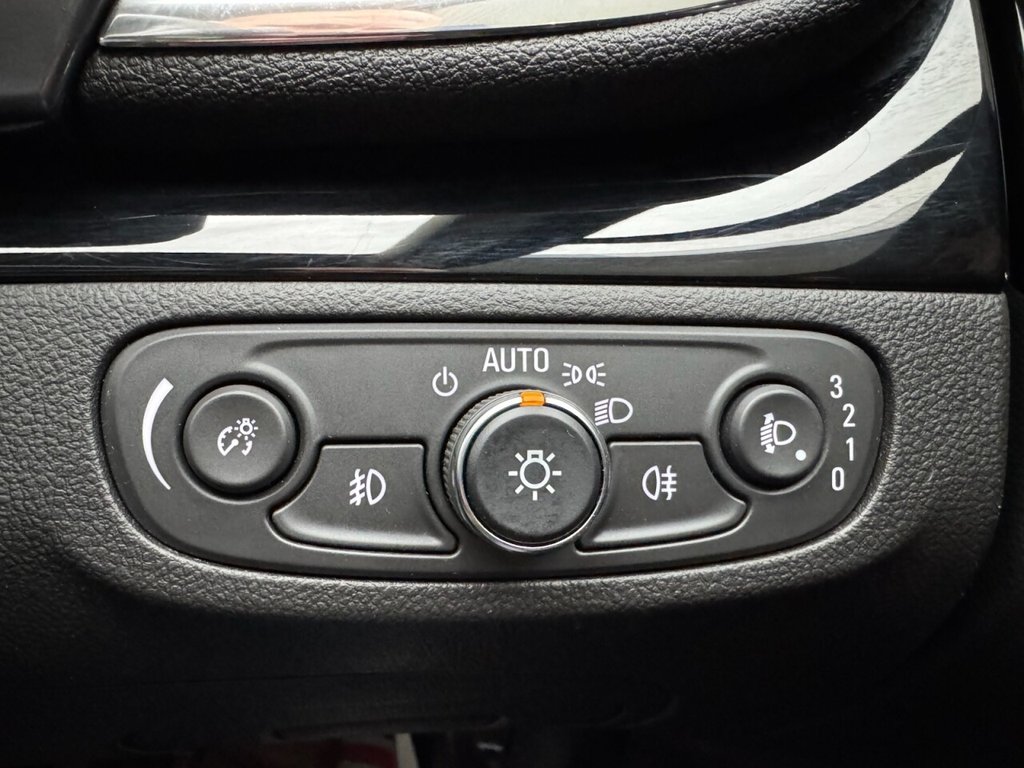Used Vauxhall Mokka X 2018 for sale - 76081232: Photo 22