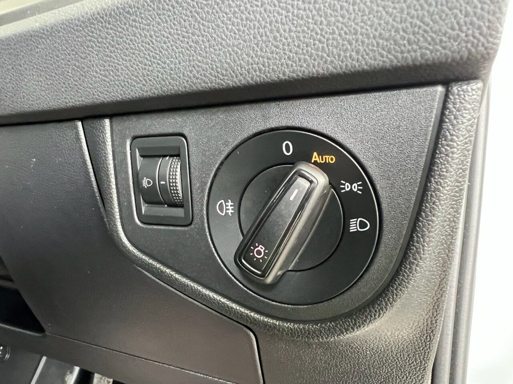 Used Volkswagen Polo 2018 for sale - 75998598: Photo 18