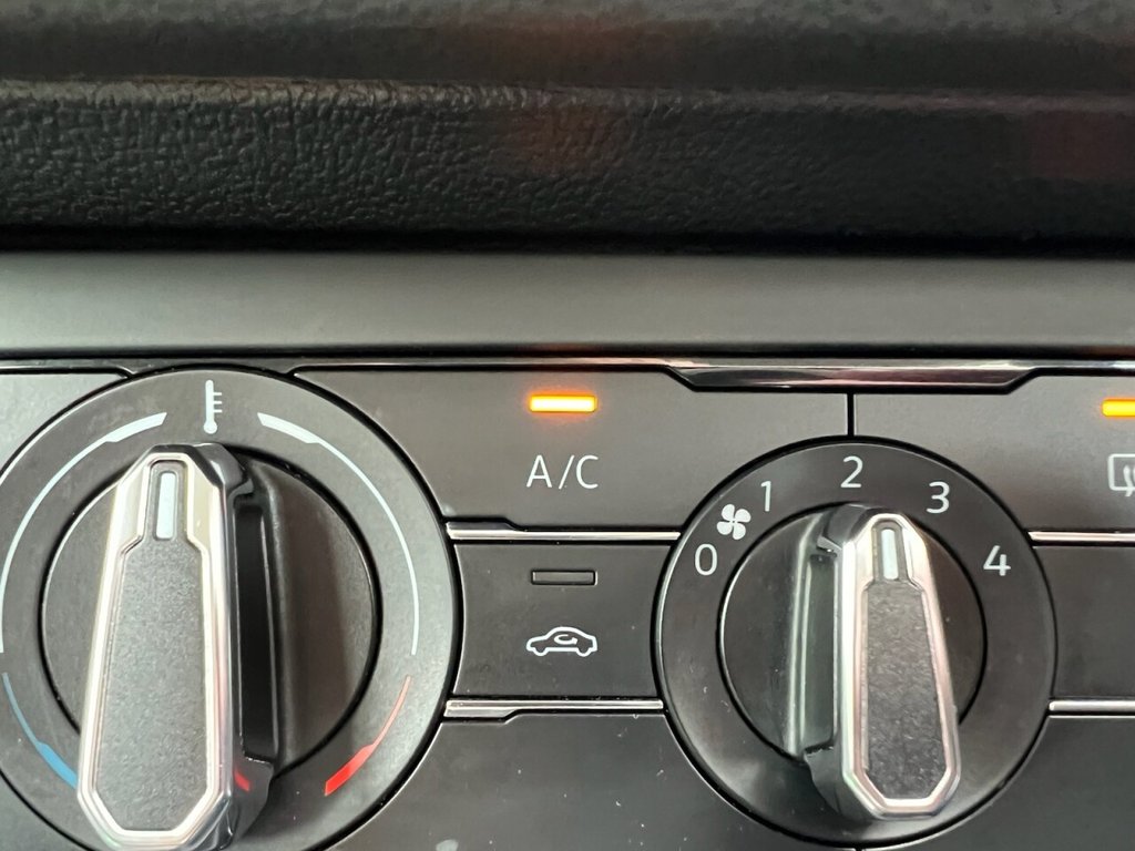 Used Volkswagen Polo 2018 for sale - 75998598: Photo 29