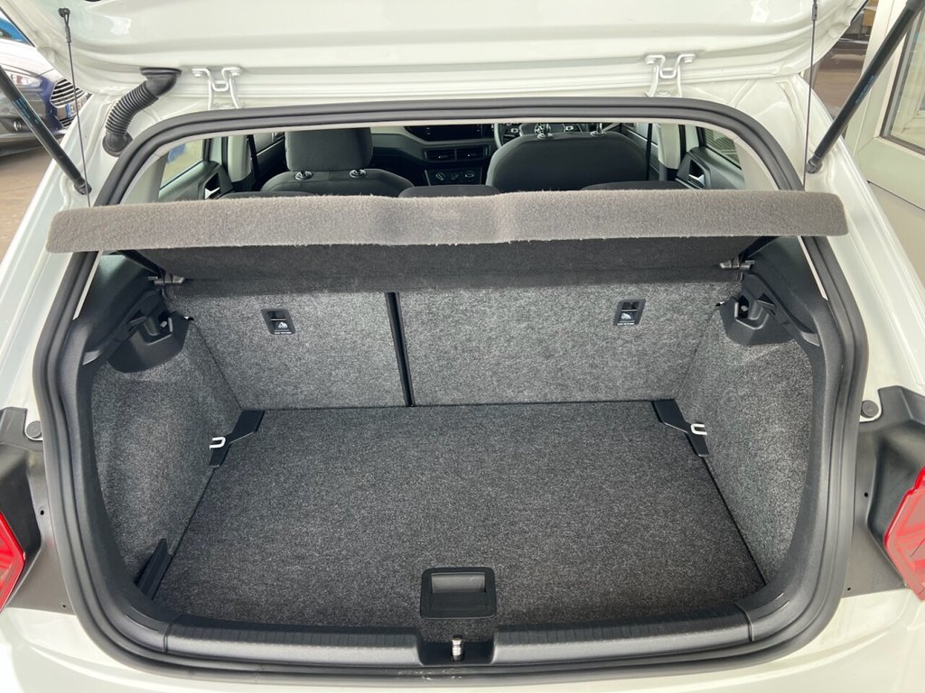 Used Volkswagen Polo 2018 for sale - 75998598: Photo 6