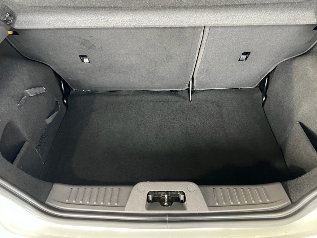 Used Ford Fiesta 2016 for sale - 77188350: Photo 11