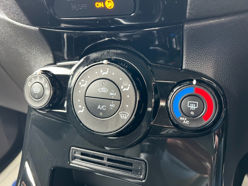 Used Ford Fiesta 2016 for sale - 77188350: Photo 22