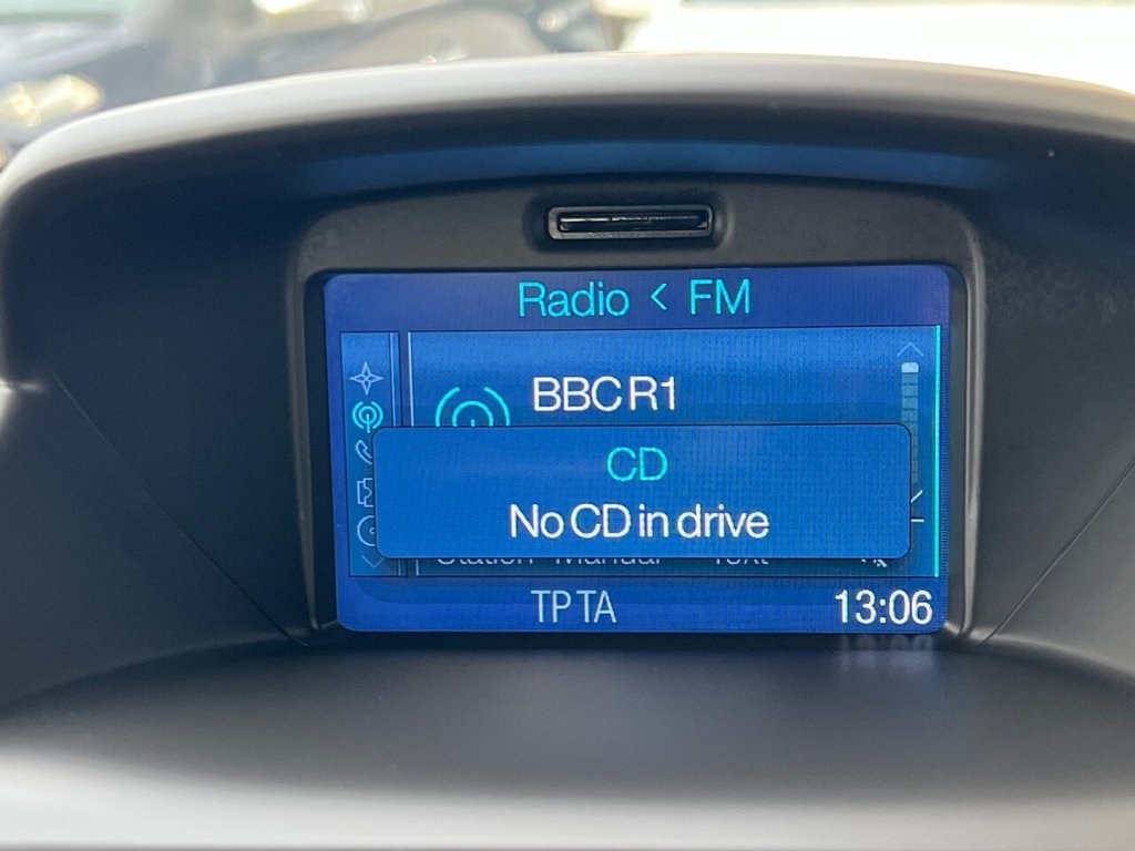 Used Ford Fiesta 2016 for sale - 77188350: Photo 31