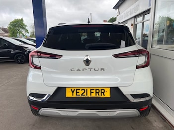 Used Renault Captur 2021 for sale - 78874701: Photo