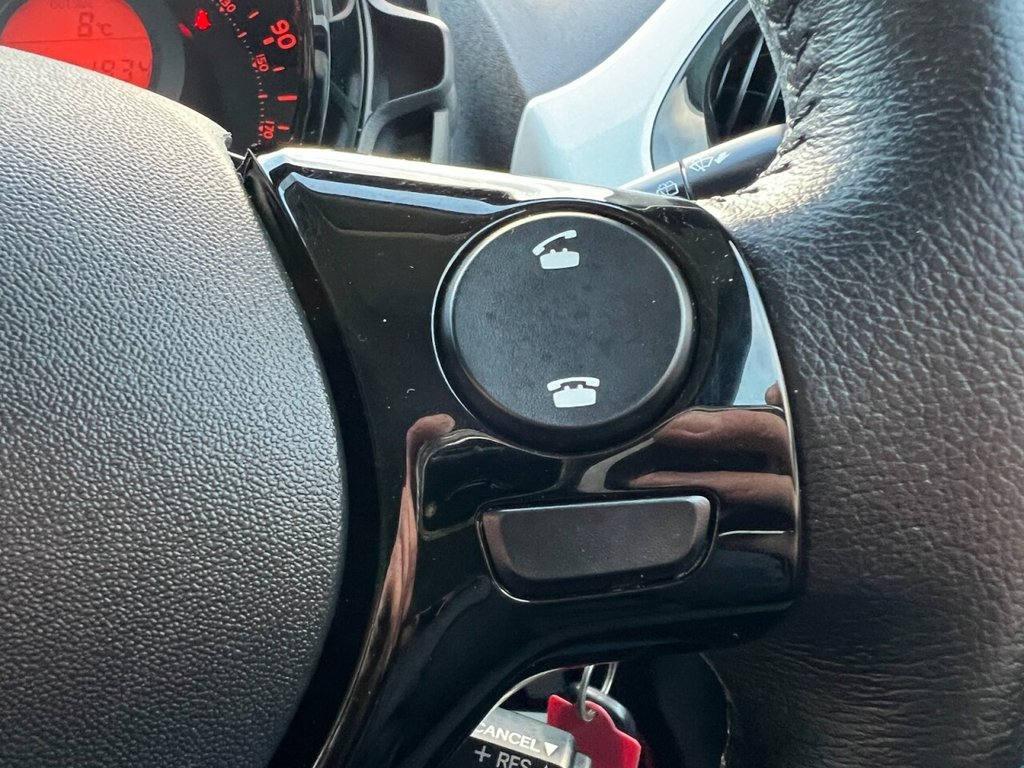 Used Toyota AYGO 2018 for sale - 76784228: Photo 24