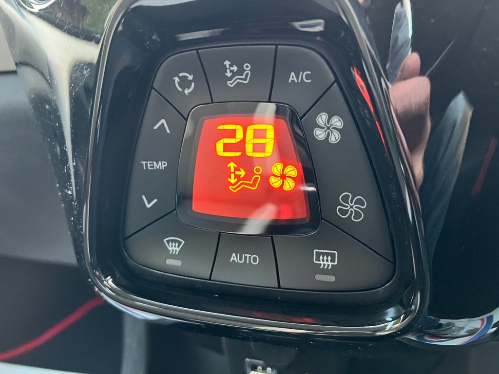 Used Toyota AYGO 2018 for sale - 76784228: Photo 27