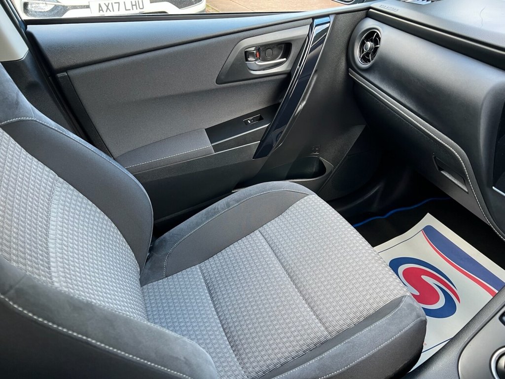 Used Toyota Auris 2017 for sale - 77451826: Photo 17