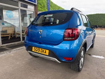Used Dacia Sandero Stepway 2019 for sale - 79313658: Photo