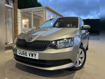 Used Skoda Fabia 2016 for sale - 76454079: Photo