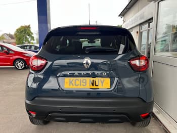 Used Renault Captur 2019 for sale - 79655624: Photo