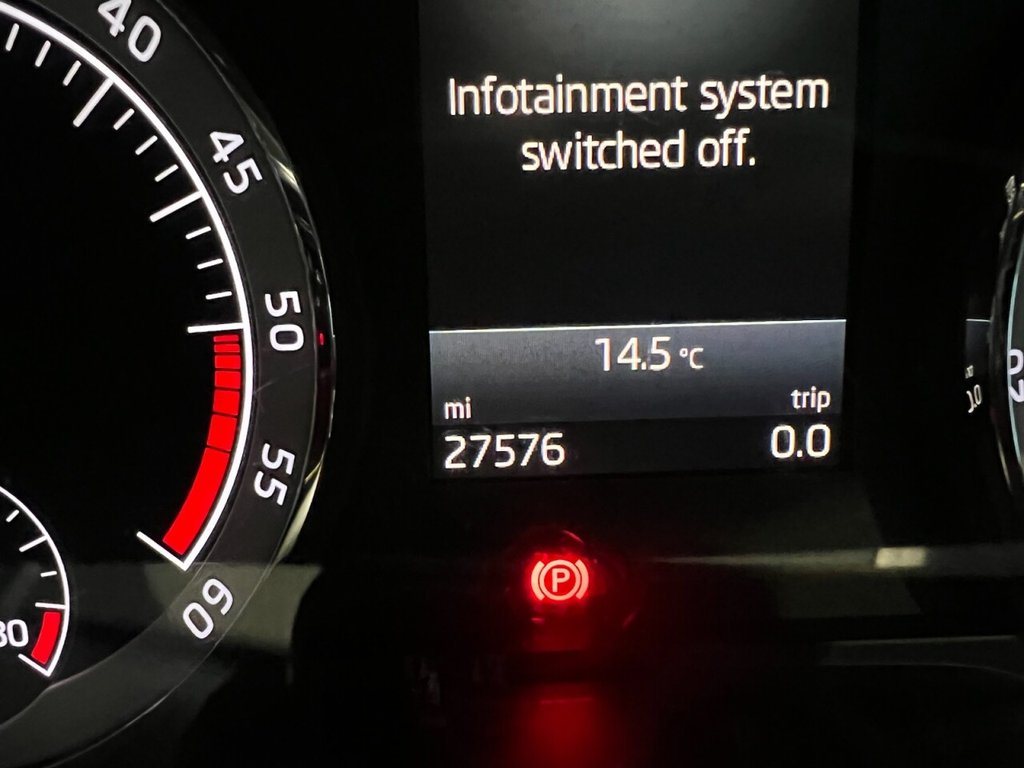 Used Skoda Karoq 2018 for sale - 76469789: Photo 15