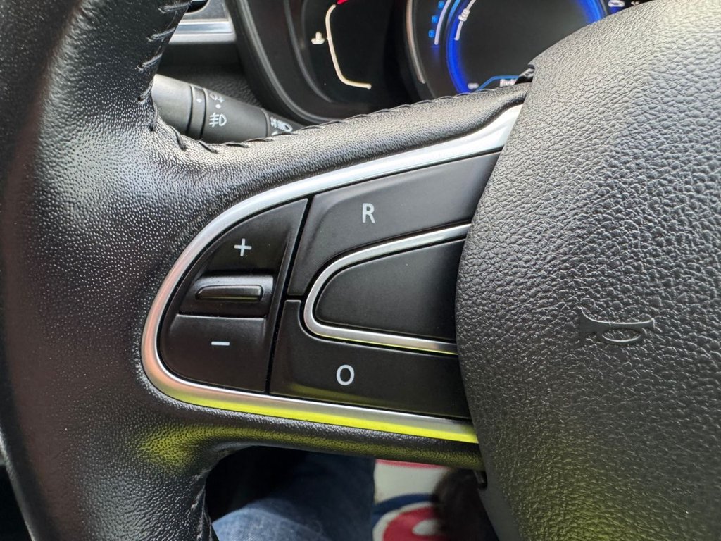 Used Renault Kadjar 2017 for sale - 76434468: Photo 17