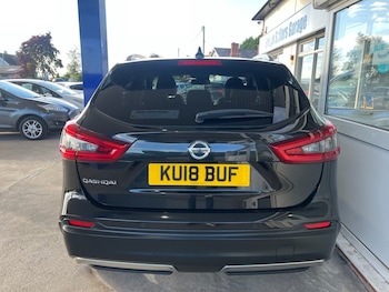 Used Nissan Qashqai 2018 for sale - 76162654: Photo
