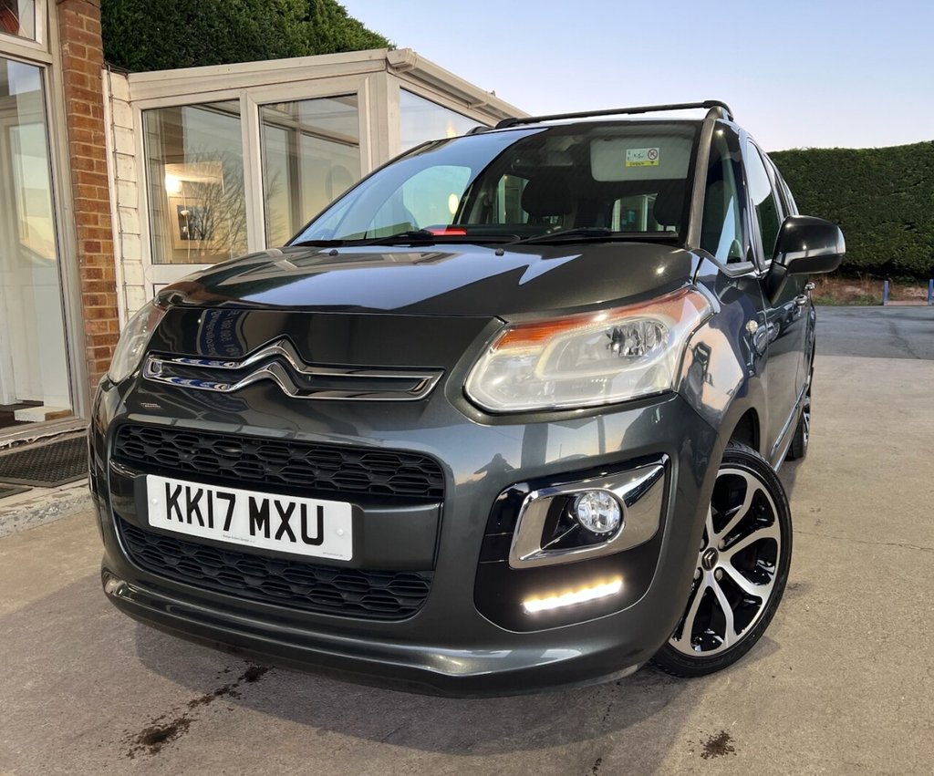 Used Citroen C3 Picasso 2017 for sale - 76698363: Photo 2