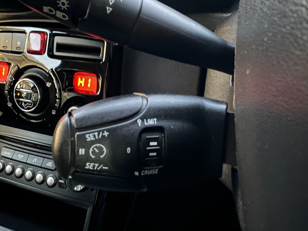 Used Citroen C3 Picasso 2017 for sale - 76698363: Photo 26