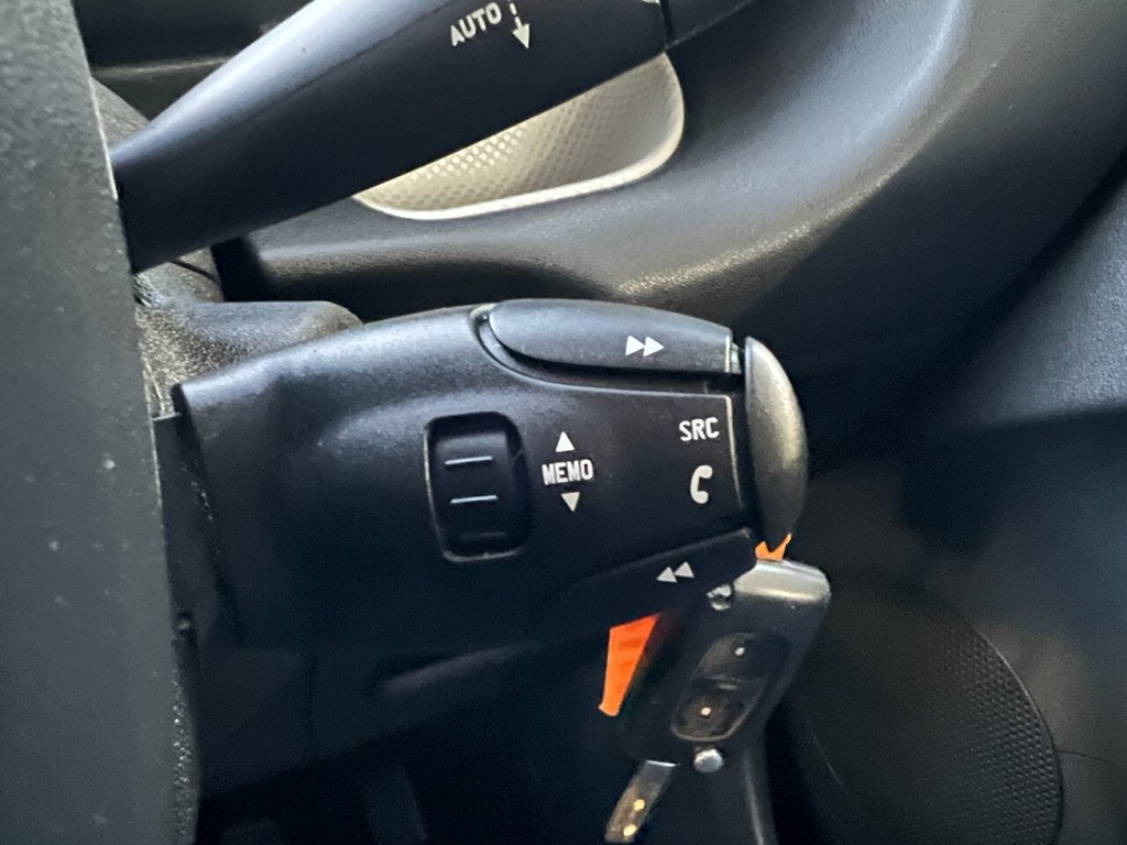 Used Citroen C3 Picasso 2017 for sale - 76698363: Photo 28