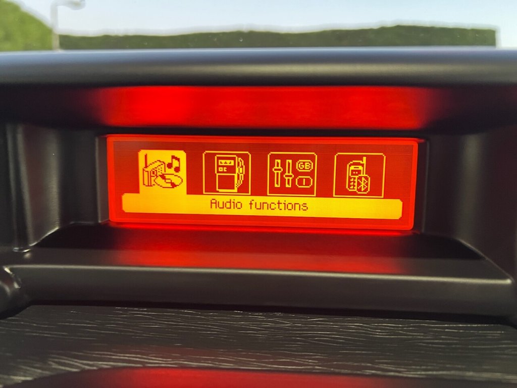 Used Citroen C3 Picasso 2017 for sale - 76698363: Photo 36