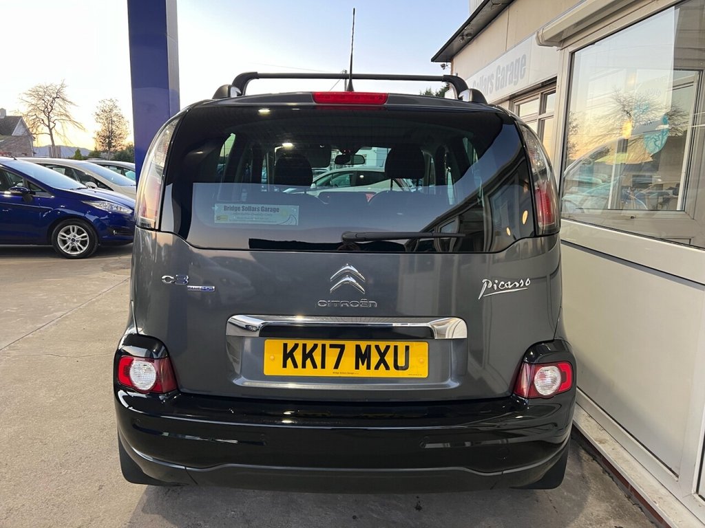 Used Citroen C3 Picasso 2017 for sale - 76698363: Photo 5