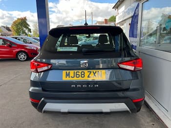 Used SEAT Arona 2018 for sale - 79828749: Photo