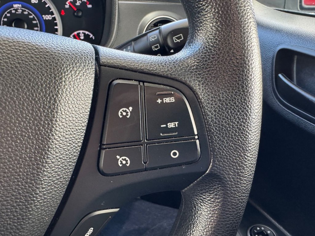 Used Hyundai i10 2018 for sale - 77227492: Photo 18