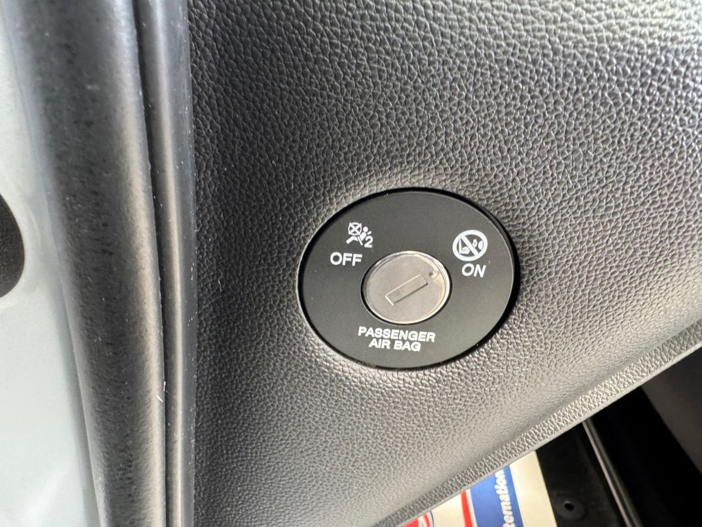 Used Hyundai i10 2018 for sale - 77227492: Photo 34