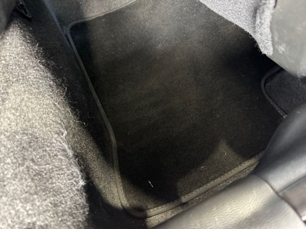 Used Hyundai i10 2018 for sale - 77227492: Photo 36