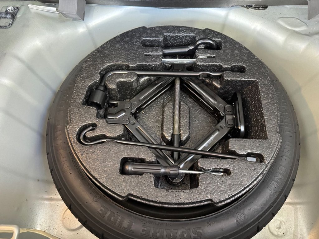 Used Hyundai i10 2018 for sale - 77227492: Photo 37