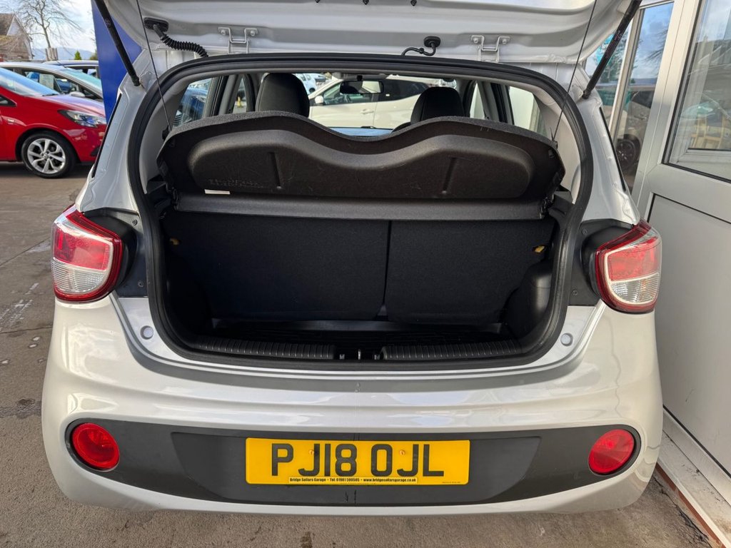 Used Hyundai i10 2018 for sale - 77227492: Photo 5