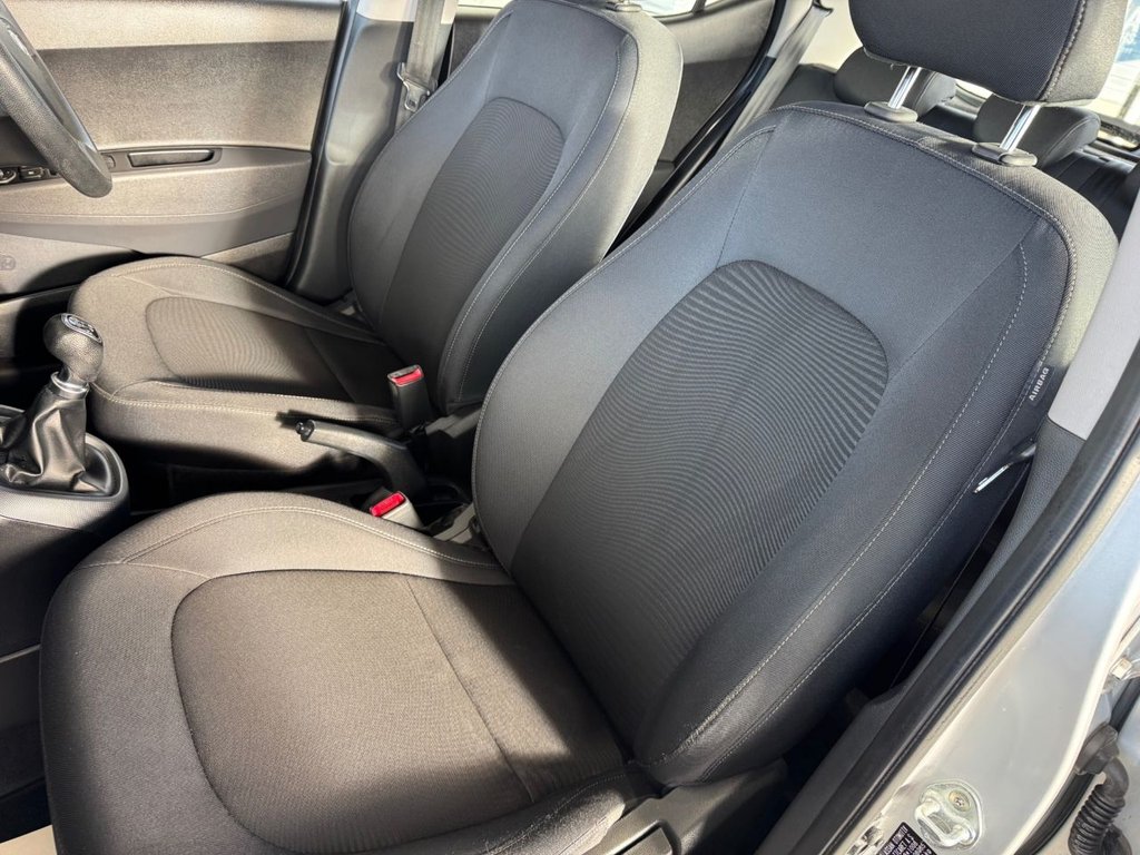 Used Hyundai i10 2018 for sale - 77227492: Photo 7