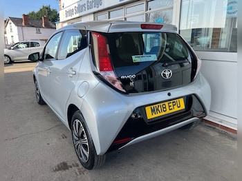 Used Toyota AYGO 2018 for sale - 77739692: Photo