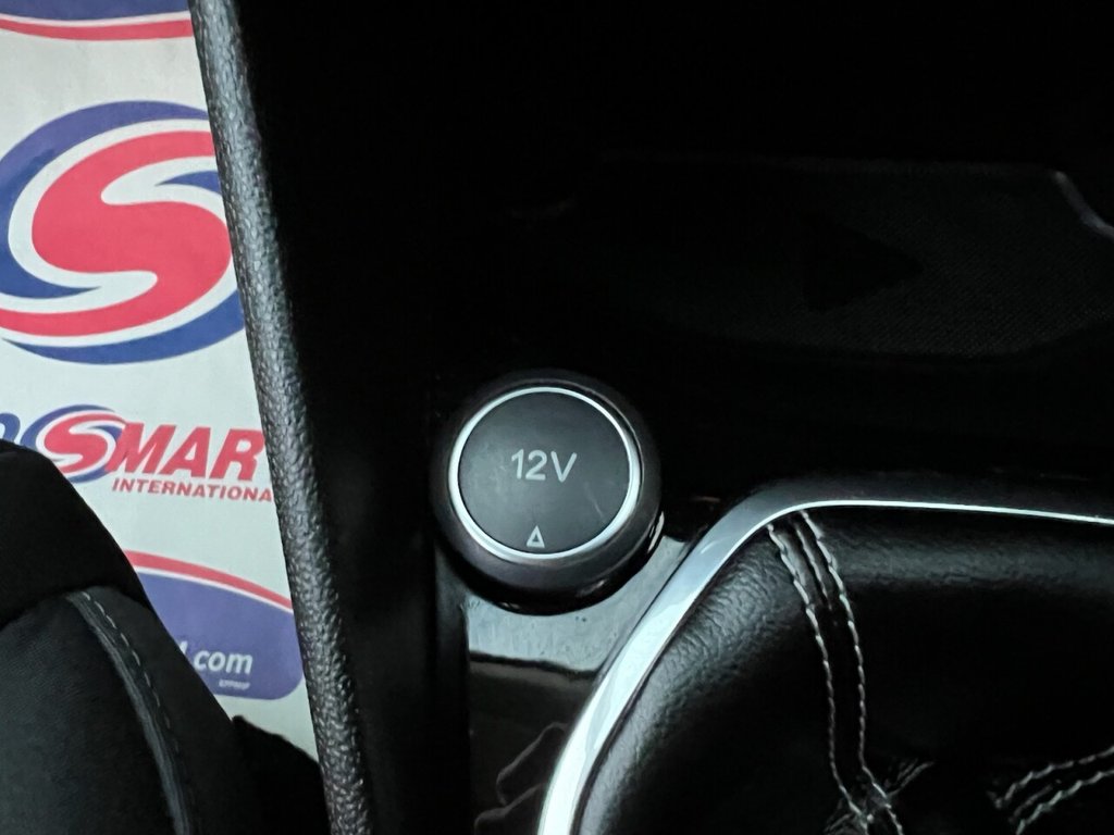 Used Ford Fiesta 2017 for sale - 77027010: Photo 22