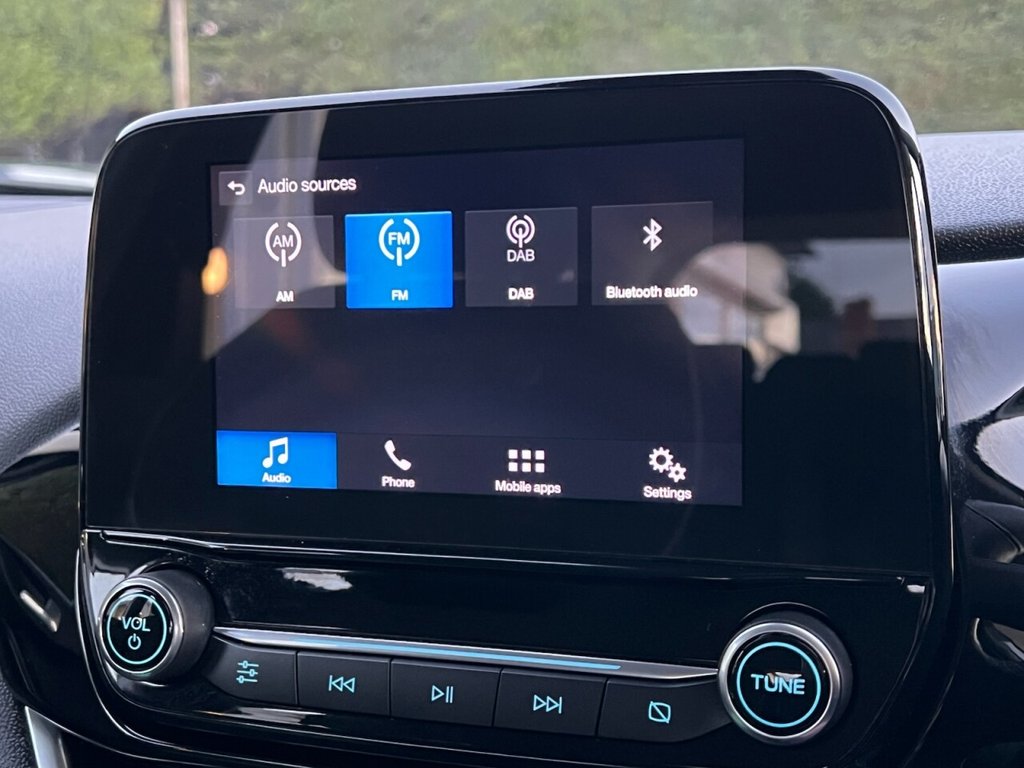 Used Ford Fiesta 2017 for sale - 77027010: Photo 28