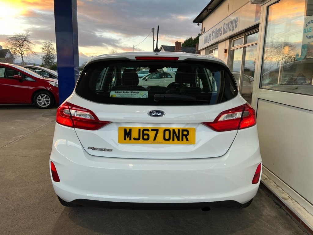 Used Ford Fiesta 2017 for sale - 77027010: Photo 4