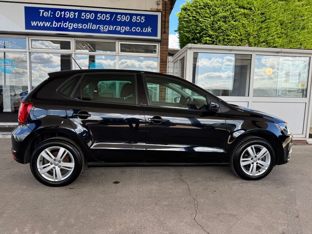 Used Volkswagen Polo 2017 for sale - 76118487: Photo 2